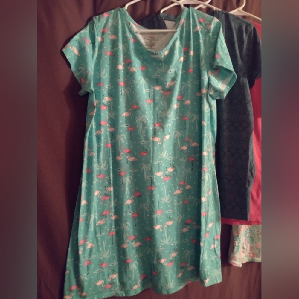 Plus Size 2X Secret Treasures Women's Night Shirts (3)